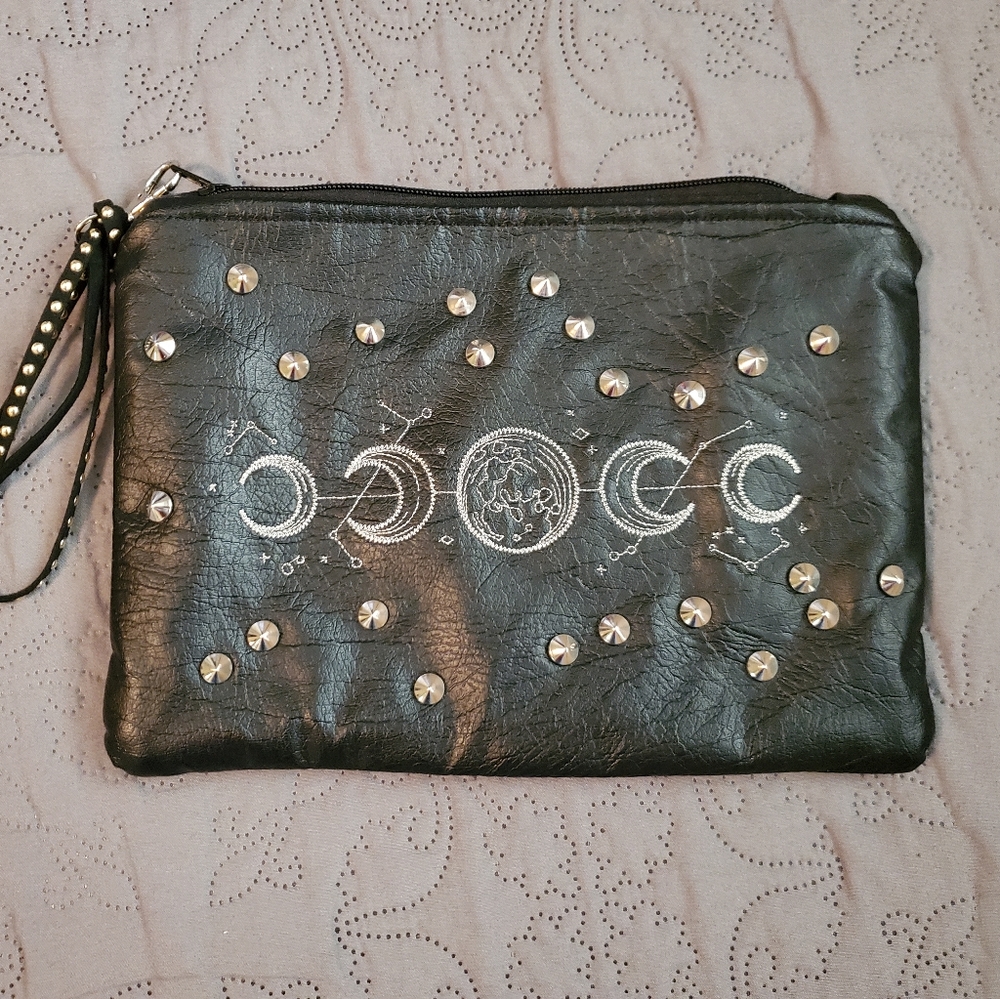 Moon phase clutch purse 🌒🌓🌔🌕🌖🌗🌘